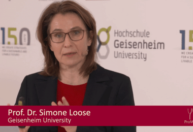 Prof Dr Simone Loose from Geisenheim University presented the ProWein Business Report.