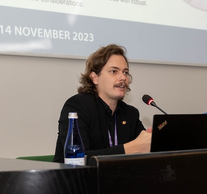Artem Lebedev at Wine2Wine conference