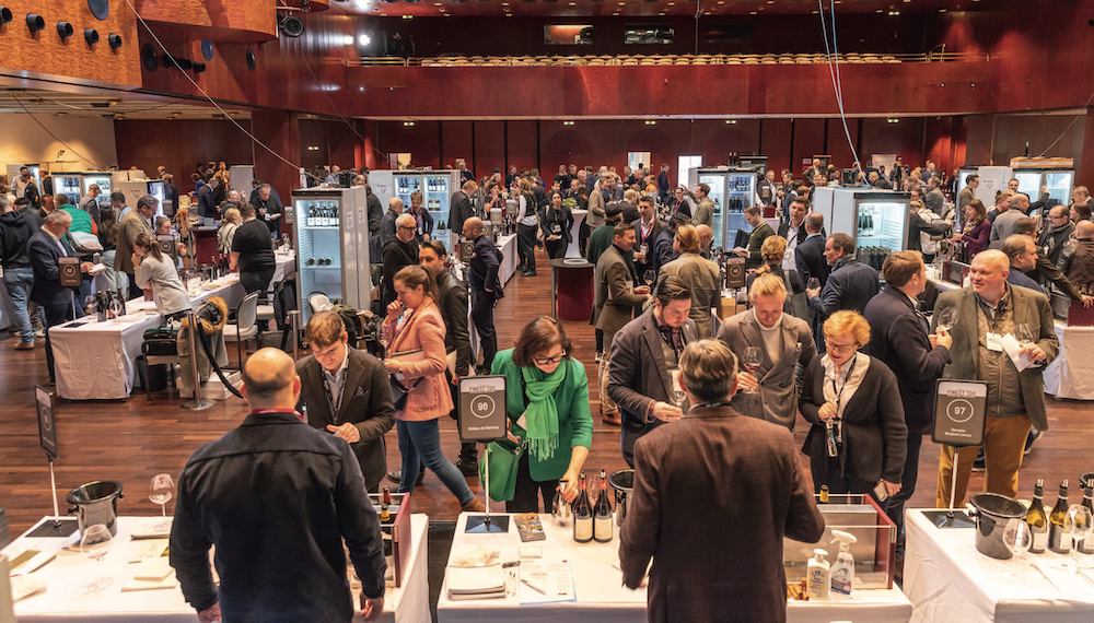 For 24 hours, the Saalbau in Neustadt is the wine world's place to be