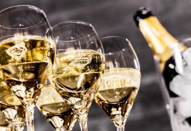 Sparkling Wines (Photo: karepa/stock.adobe.com)