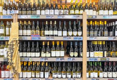 Wine aisle at local Trader Joe's (Photo: Von mdurson/stock.adobe.com)