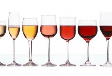 Wine glasses (Photo: Günter Menzl/AdobeStock)
