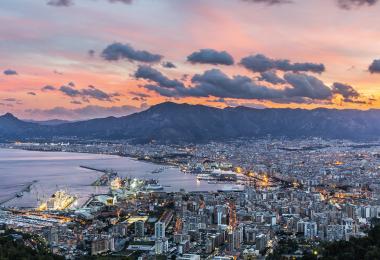 Photo: Iurii - stock.adobe.com