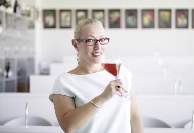 Yulia Korneeva, Enotria wine school