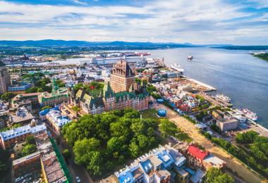 Old Quebec City with the famous Chateau Frontenac hotel / Credit: R.M. Nunes – Adobe Stock