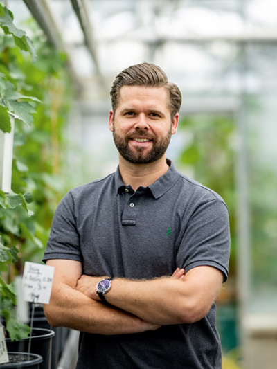 Prof. Dr. Kai Peter Voss-Fels of Hochschule Geisenheim University envisions a future where innovative varieties enable the cultivation of Riesling in the second half of the 21st century. (Photo: Torsten Silz)
