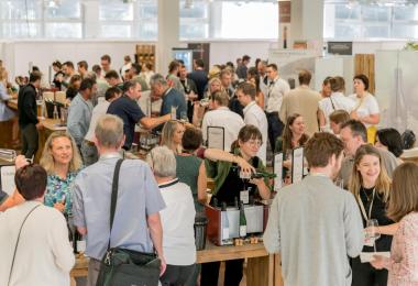 In a short time, the 100% Champagne fair has established itself among sparkling wine enthusiasts (Photo: Christoph Grothgar).
