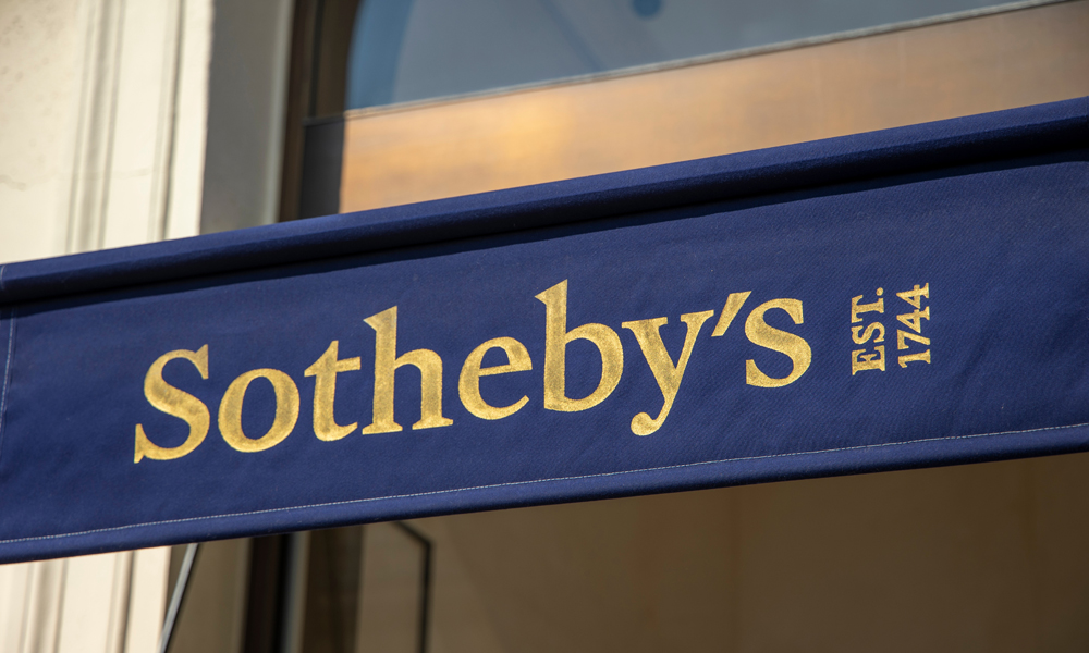 Big merger around the auction house Sotheby's. (Photo: laurencesoulez/stock.adobe.com)