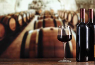 Producers in Bordeaux are facing a bleak future (Photo: alexshyripa/stock.adobe.com)