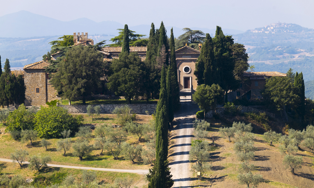 Frescobaldi owns several castelli and wineries around the world. (Photos: Frescobaldi, Kurt-Inge Eklund, Clemens Gerke)