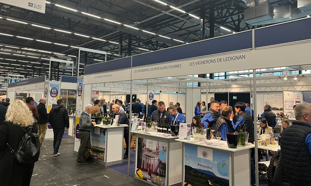 For many southern French cooperatives, bulk wine plays a significant role, as reflected in their strong presence at the fair.