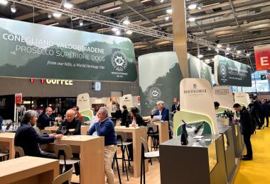 Last year, there was comparatively less activity in the Italy Hall. Nonetheless, this has not discouraged Italian exhibitors from participating even more prominently this year. It seems they too are recognizing Paris as a key international platform.