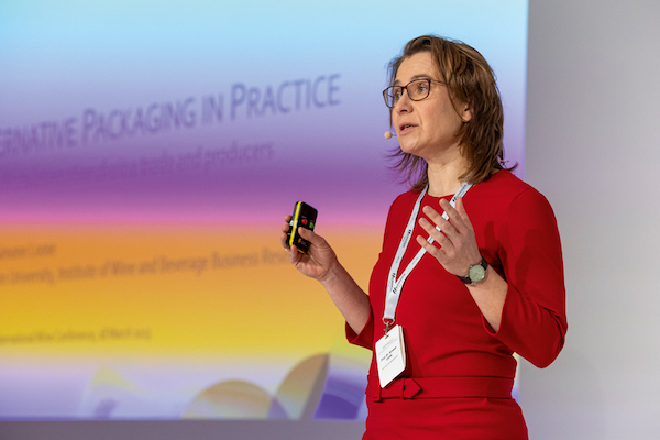 Prof. Simone Loose, Geisenheim University, with economic insights