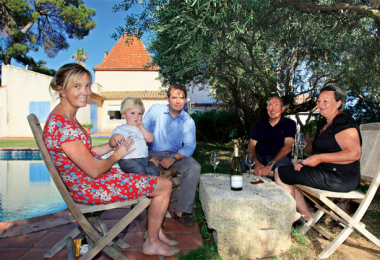 Neasa, Sean und Laurent Miquel, mit Henri sowie Christiane Miquel / Credits: Laurent Miquel