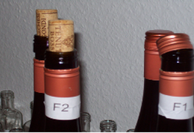 Screwcaps and technical corks